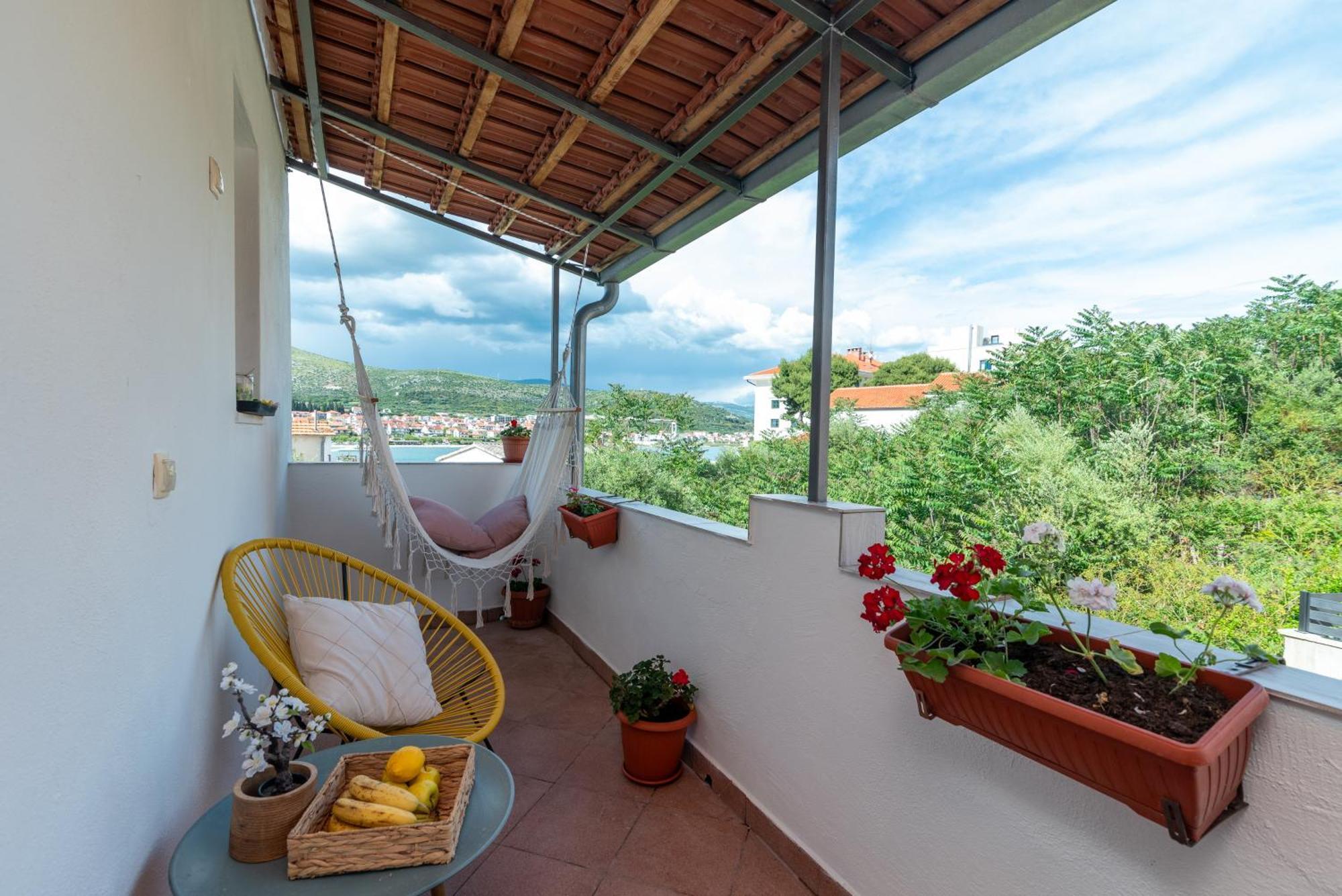 Studio Apartment Coce Trogir Buitenkant foto