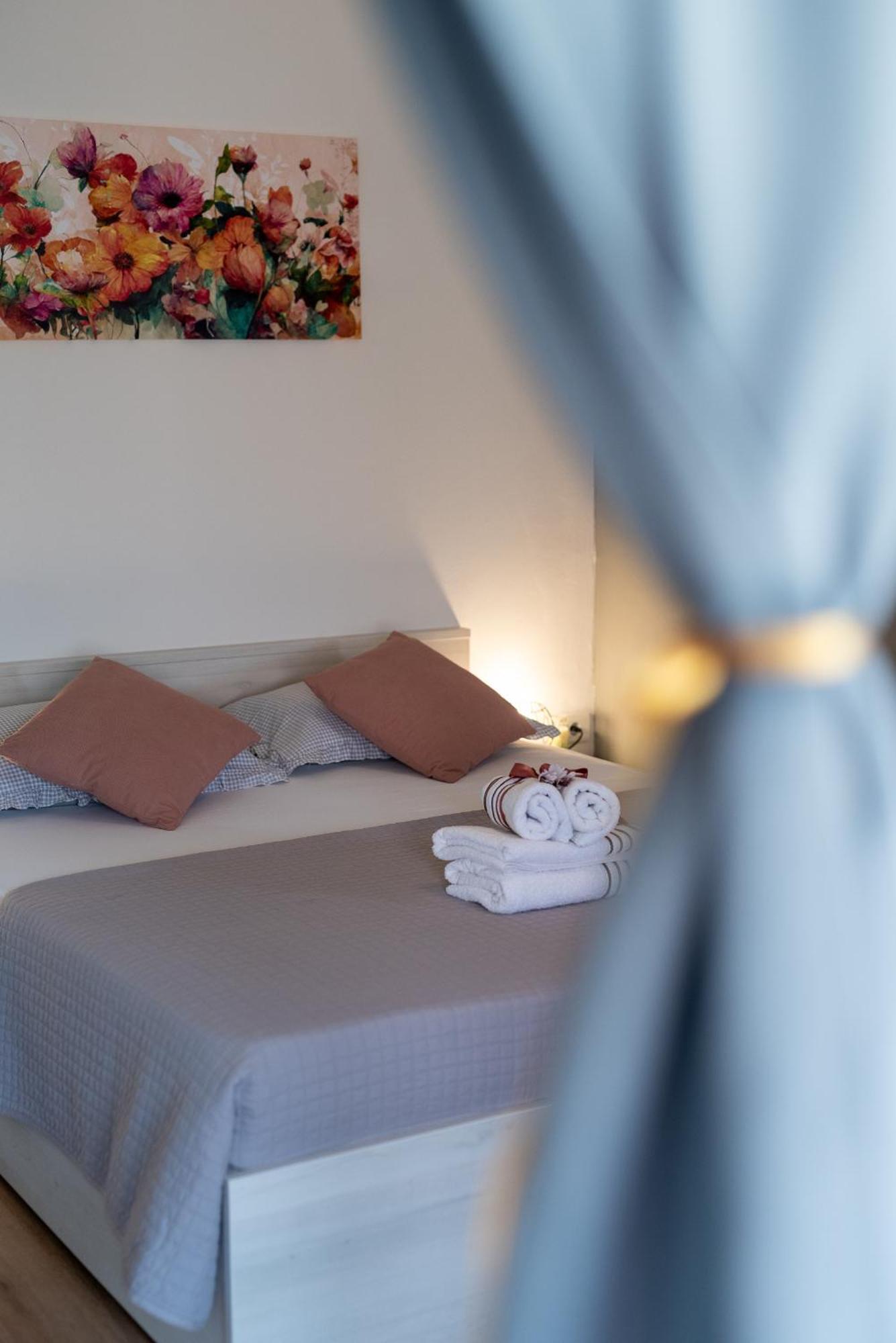 Studio Apartment Coce Trogir Buitenkant foto