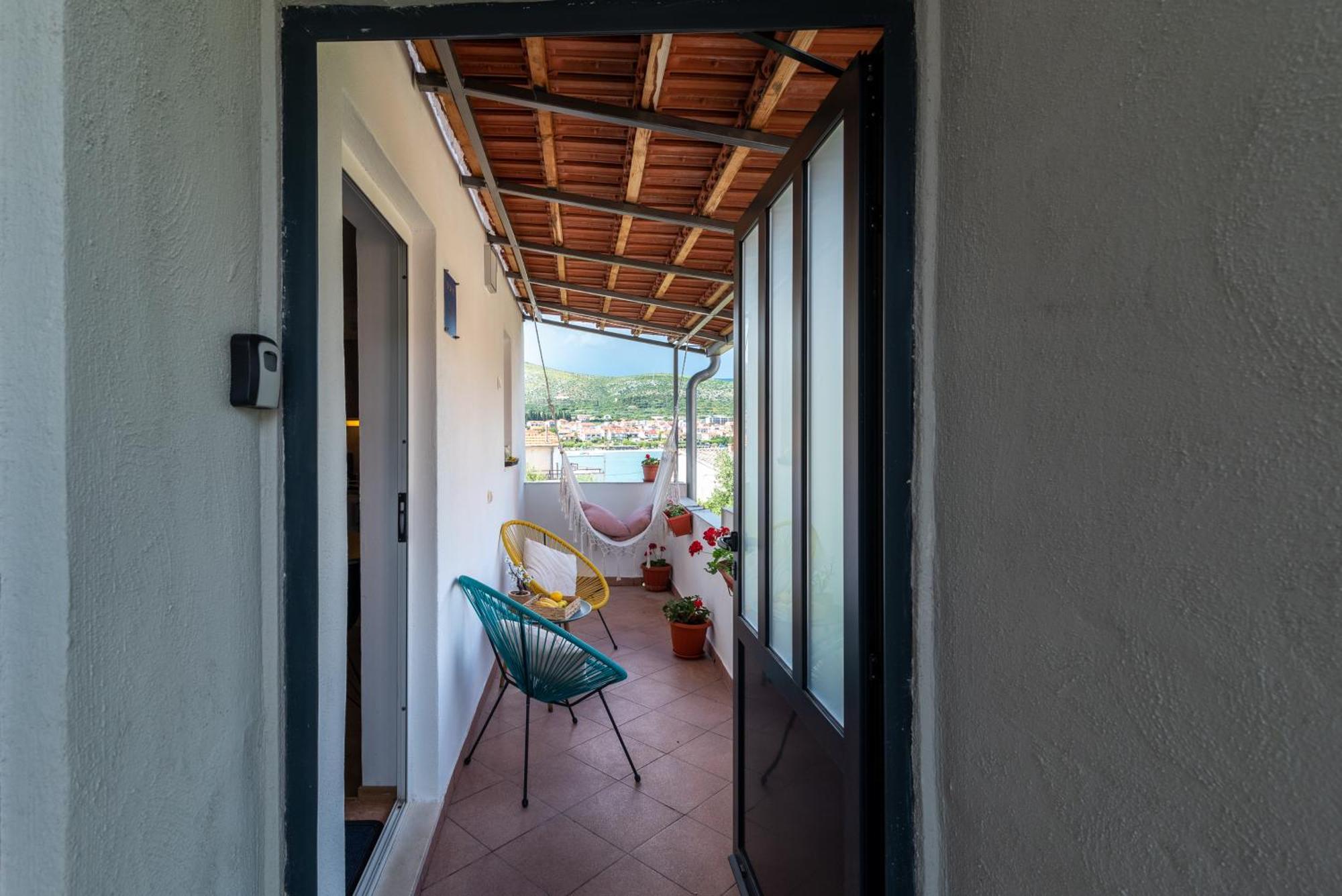 Studio Apartment Coce Trogir Buitenkant foto