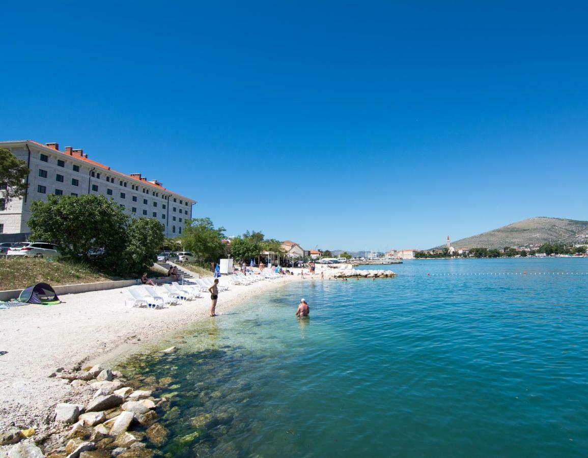 Studio Apartment Coce Trogir Buitenkant foto
